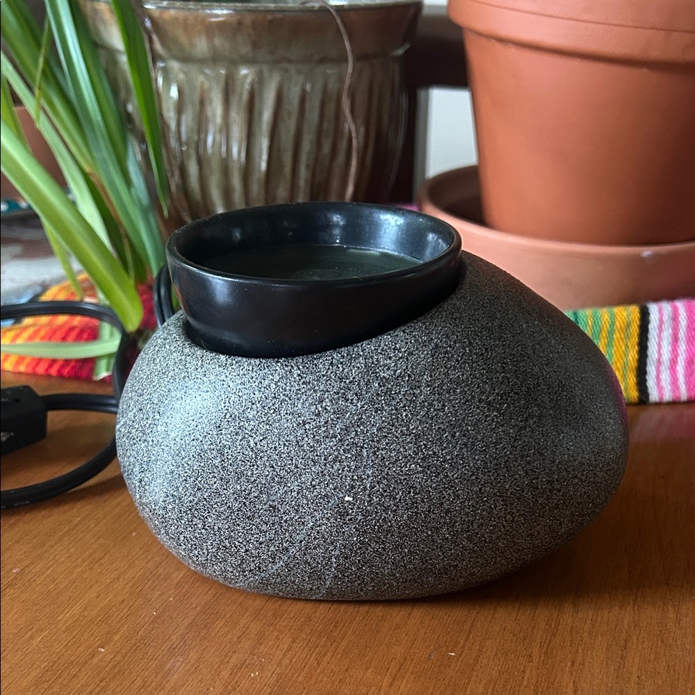 Scentsy - Zen Rock Warmer